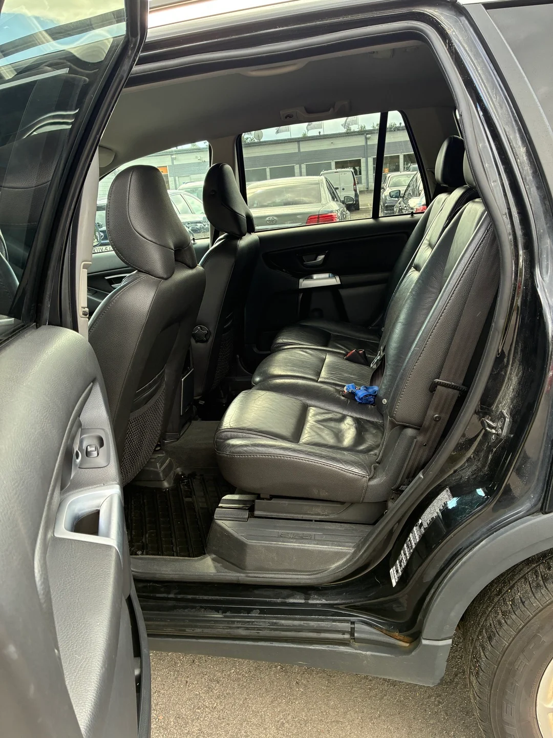 Car Image - 7M0SaqpUcv9ByDizxlLOFw