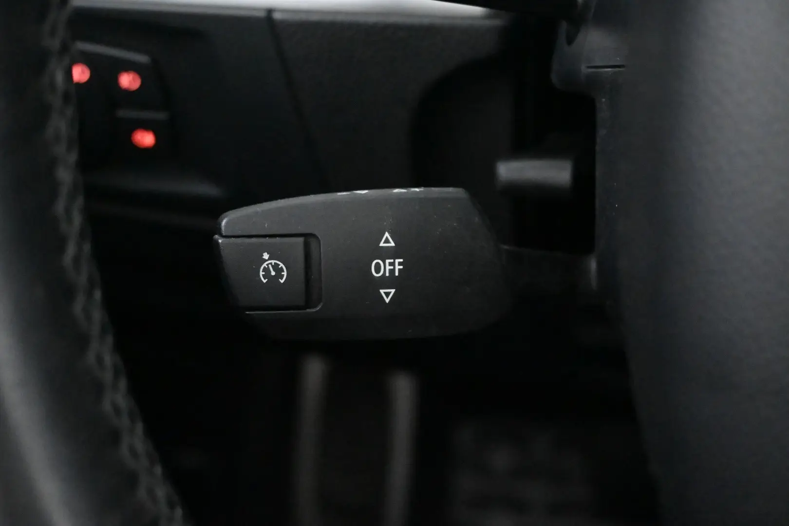 Car Image - 1IUsgvnkEdmSKwCKpUMlXd