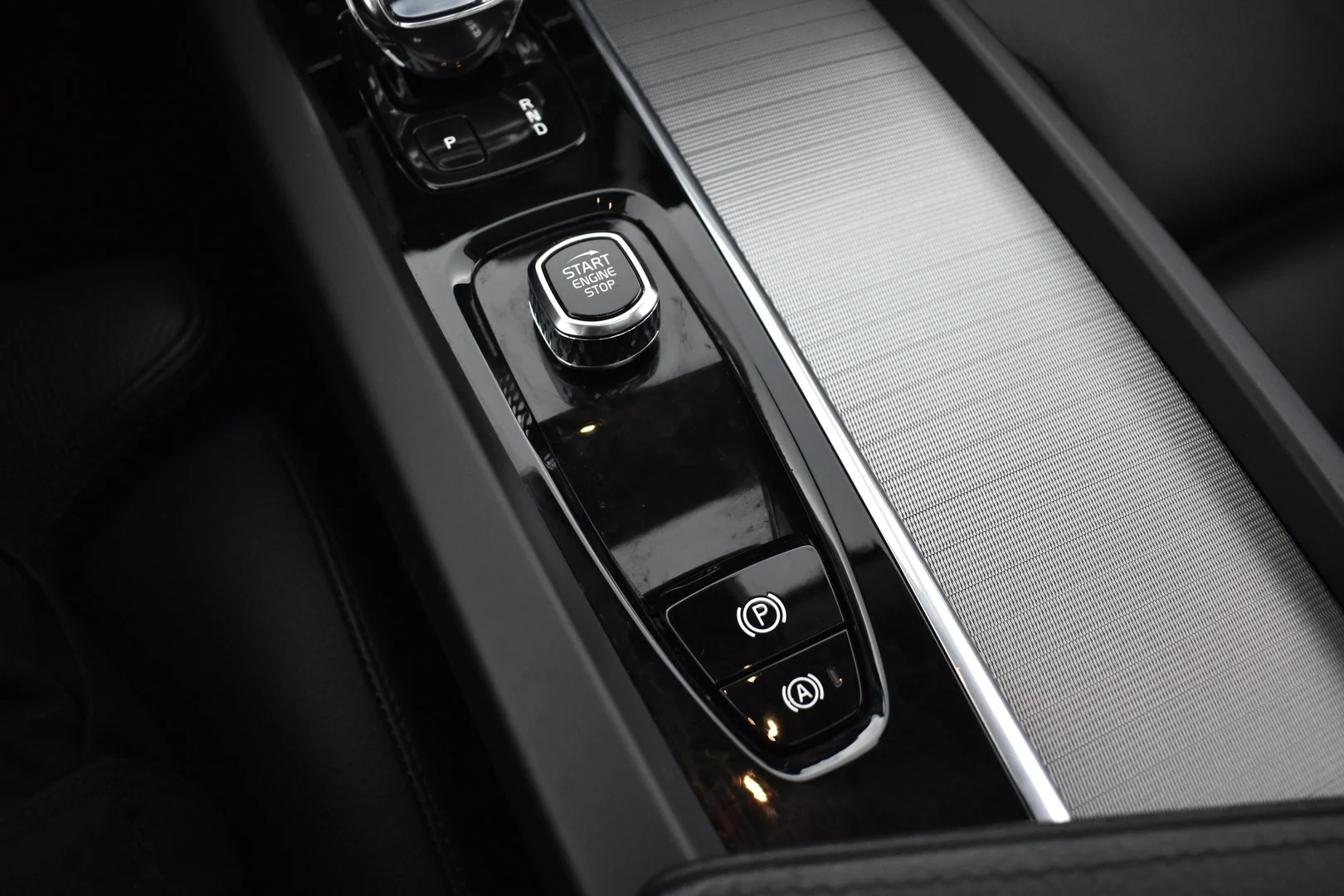 Car Image - 4b2U9JSyDX6FtdA4pndUtg