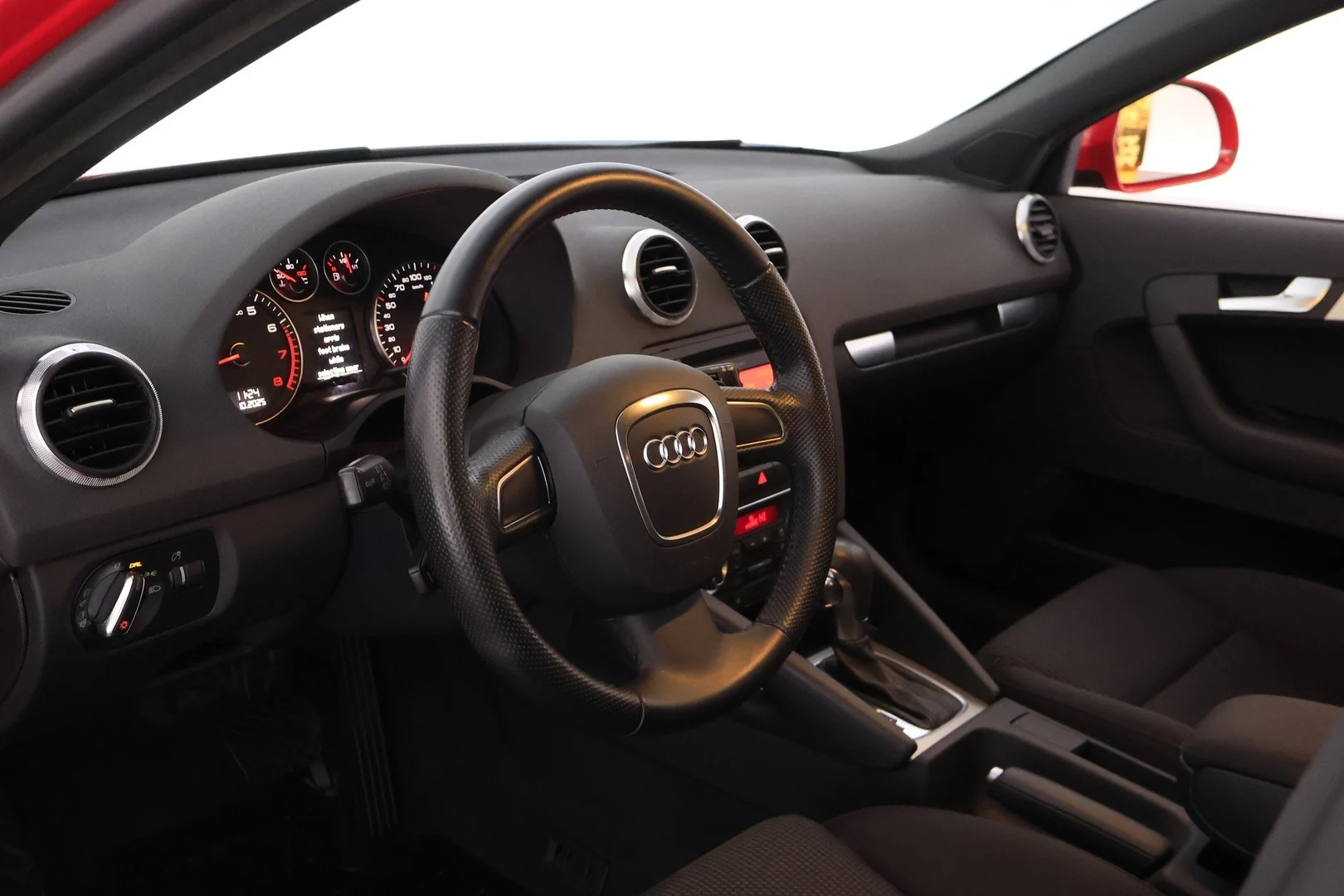 Car Image - 4CYC0s6Wdd4NEAfNubkDjB