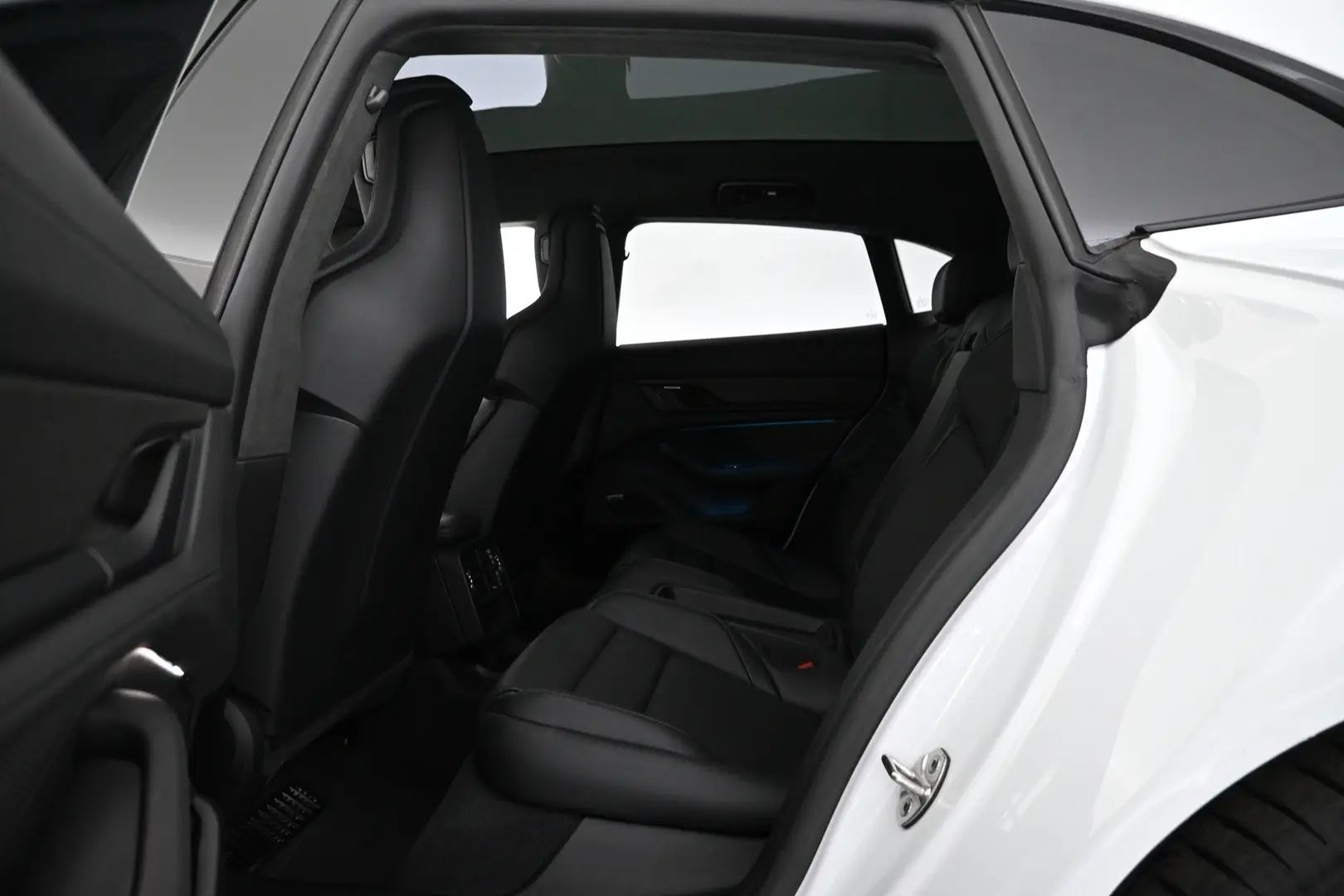 Car Image - 2HyFVCVcqScRHj39CS25d1