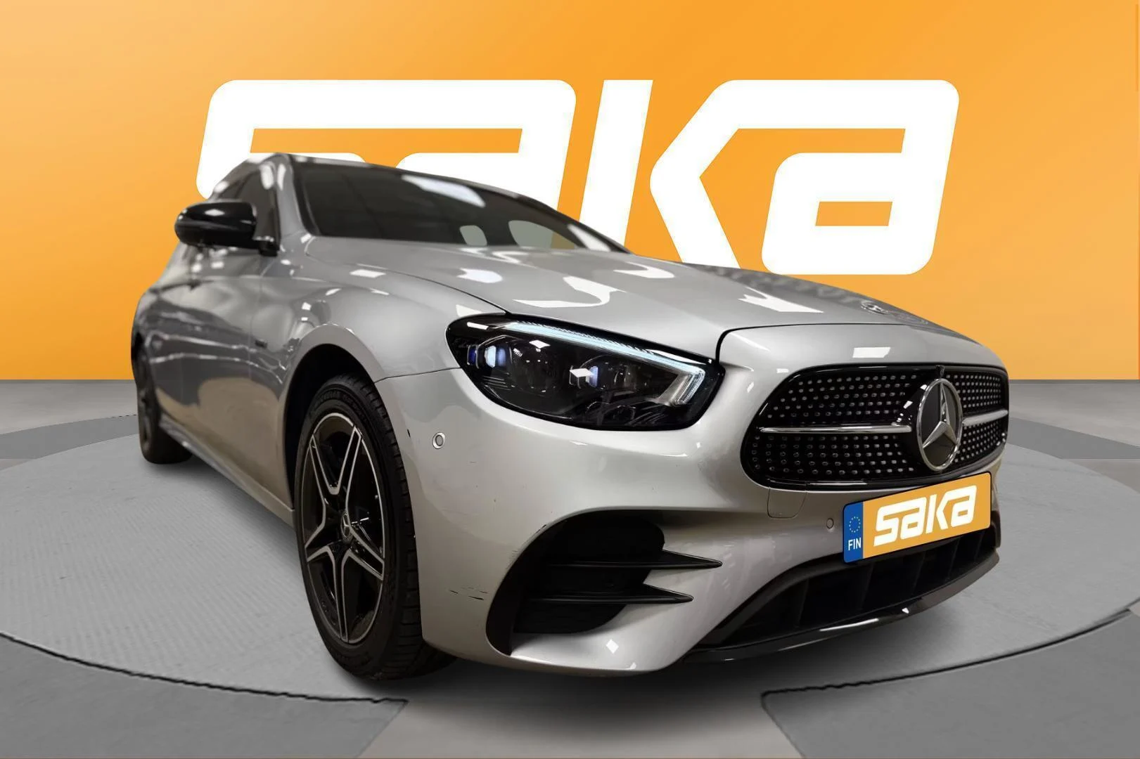 Car Image - 5LBEKWLEMtCfkoAgCuq2Uo