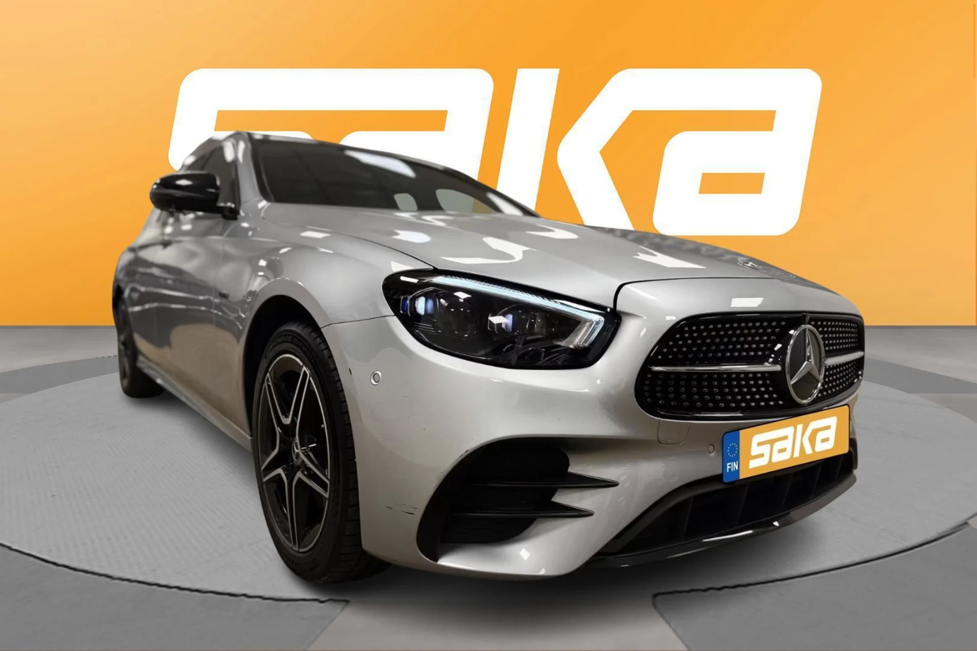 Car Image - 5LBEKWLEMtCfkoAgCuq2Uo