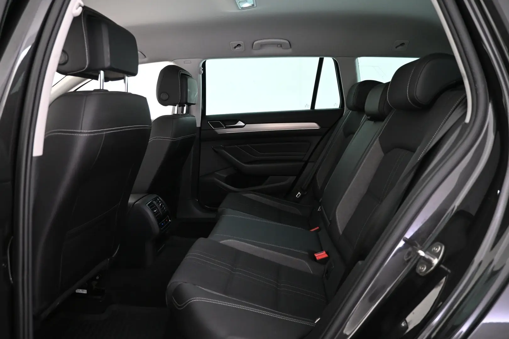 Car Image - 7oJlLegCnxBalErbAMbCQ0