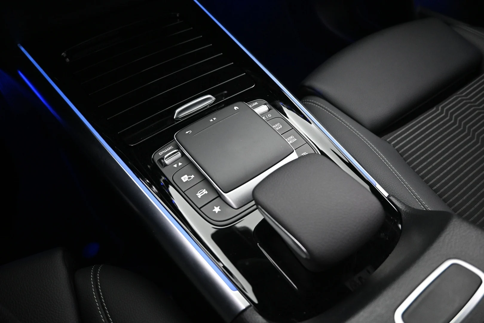 Car Image - 3t9dRcoDXy4UucQBS39p10