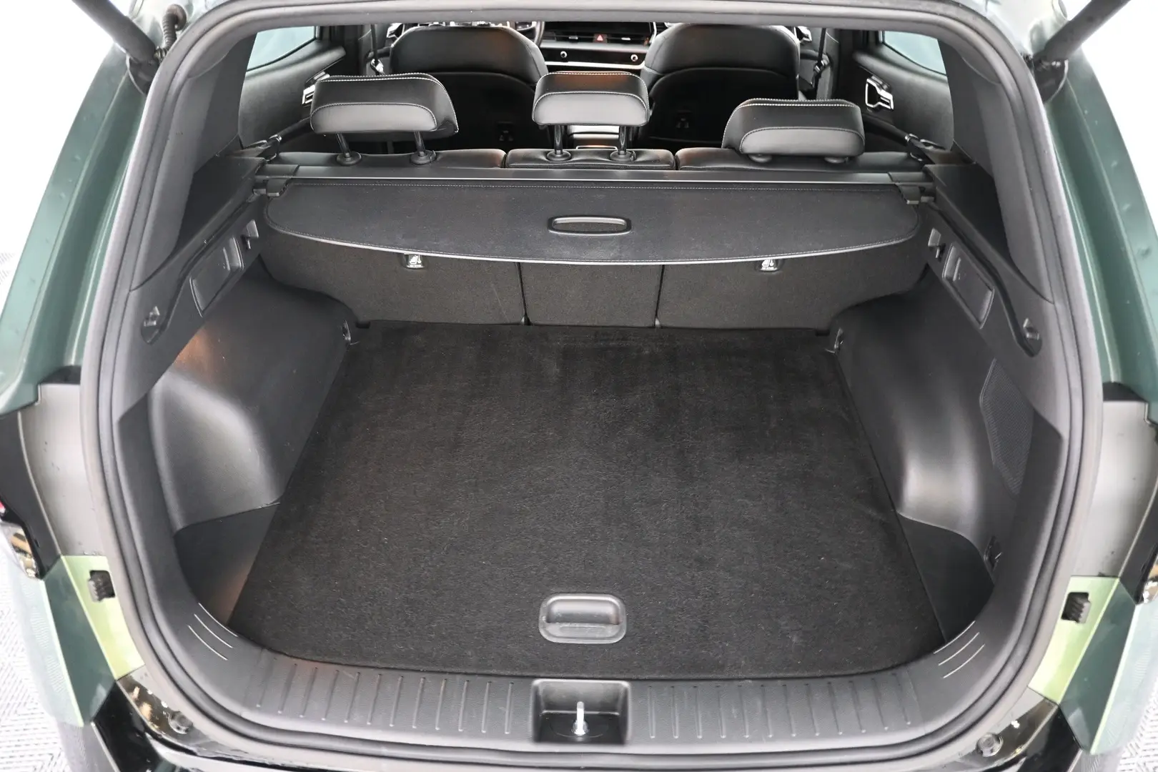 Car Image - 3n8WMBKTQ66eSaPl3DN5s7