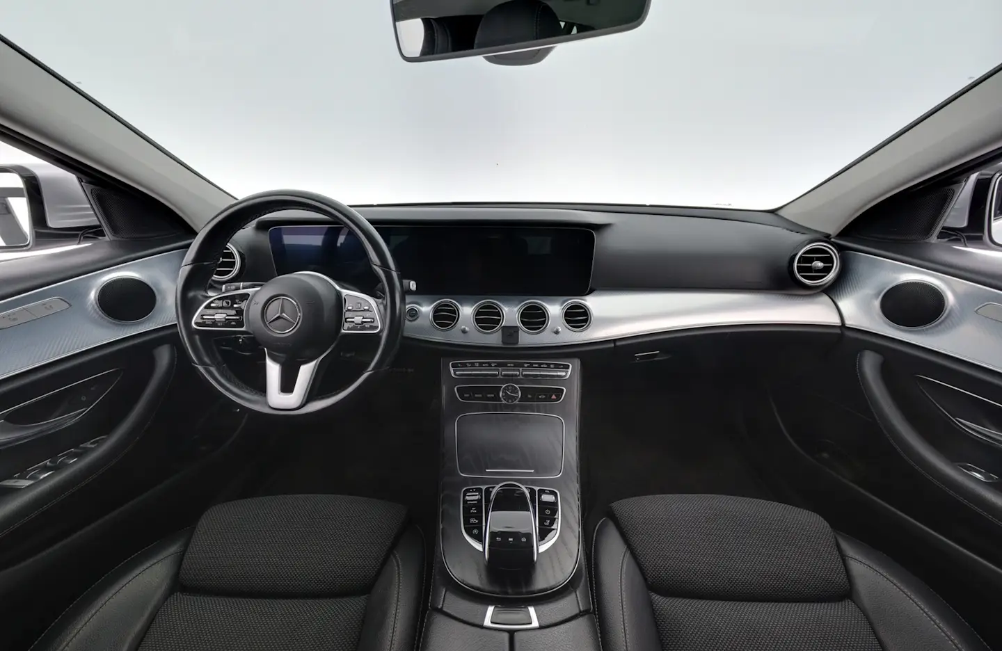 Car Image - 21YgWEP1tylFiEpQBIB64w