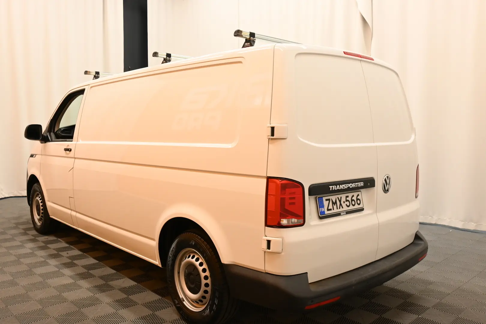 Car Image - 5CSUaYqk2ekdVpVtavY8Z2