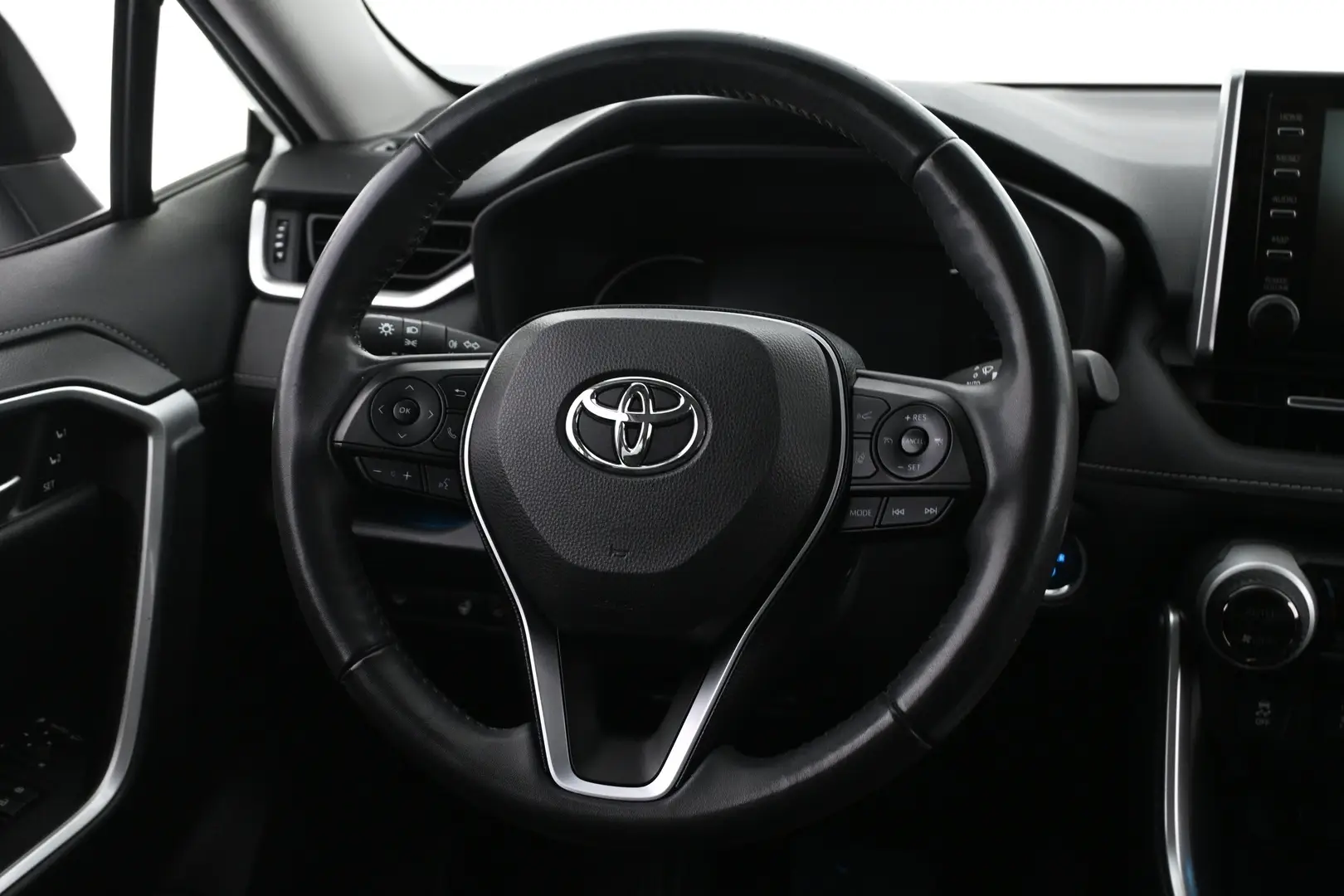 Car Image - 7eFikbmCxU0umpbdTLqzvW