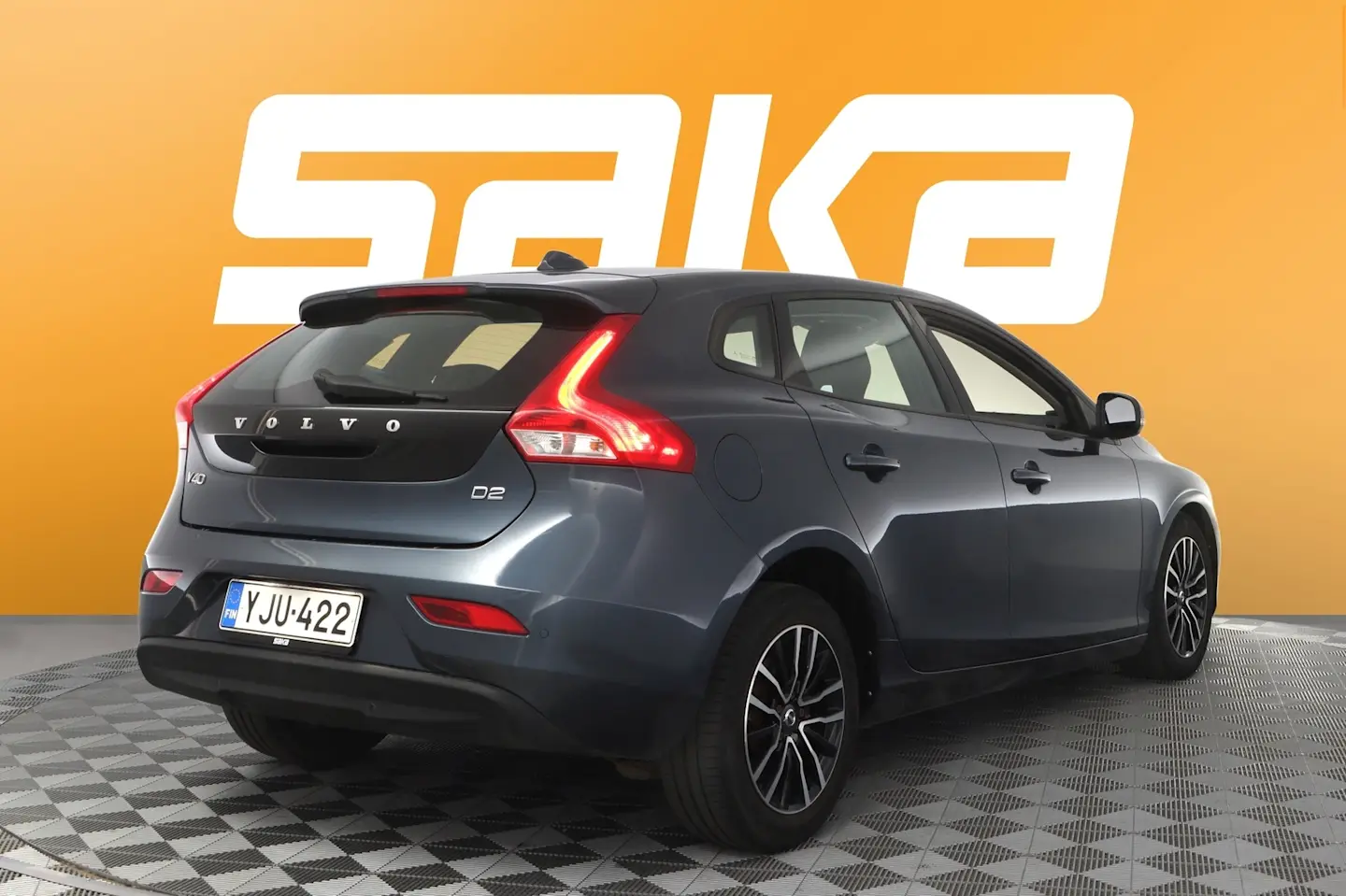 Car Image - 1nRw2r5FBTmiQQGpaHdzPR