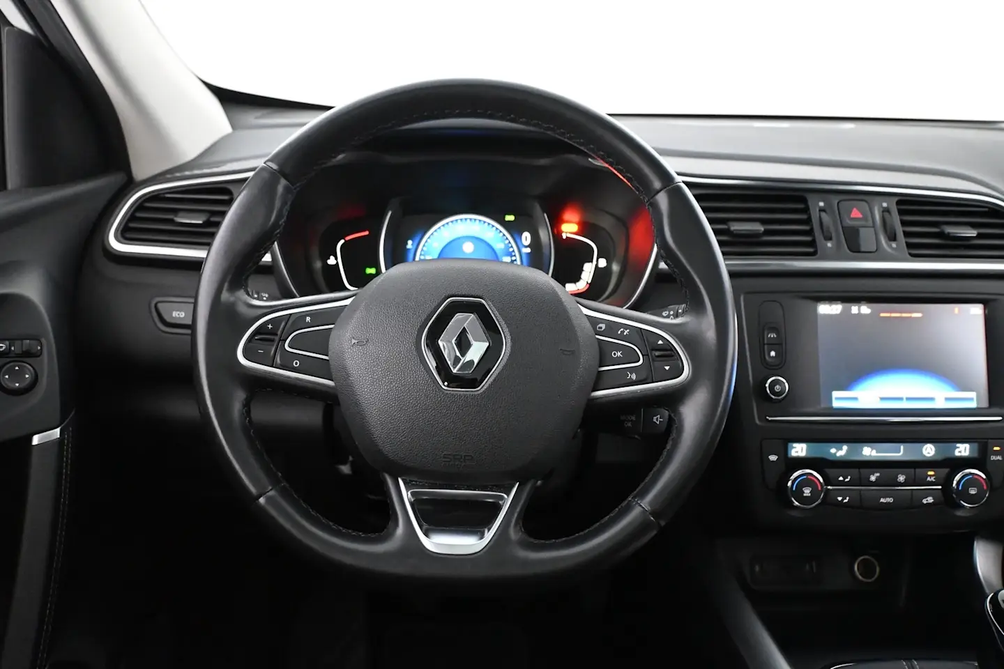 Car Image - 4XqsWYeUMPzzaAD6Cr1piC