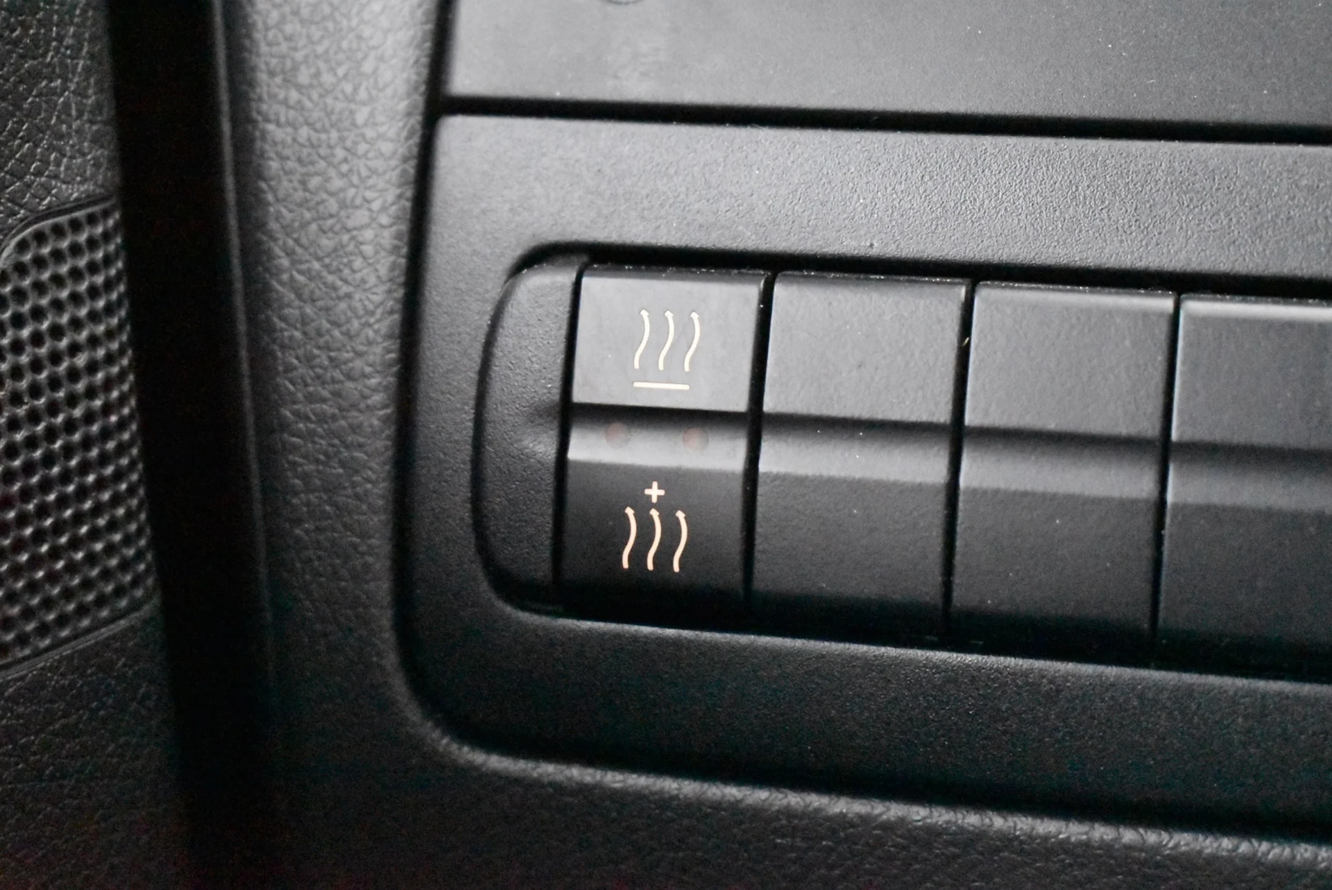 Car Image - 1WHbR1tsnxGSvBNhrK8ReT