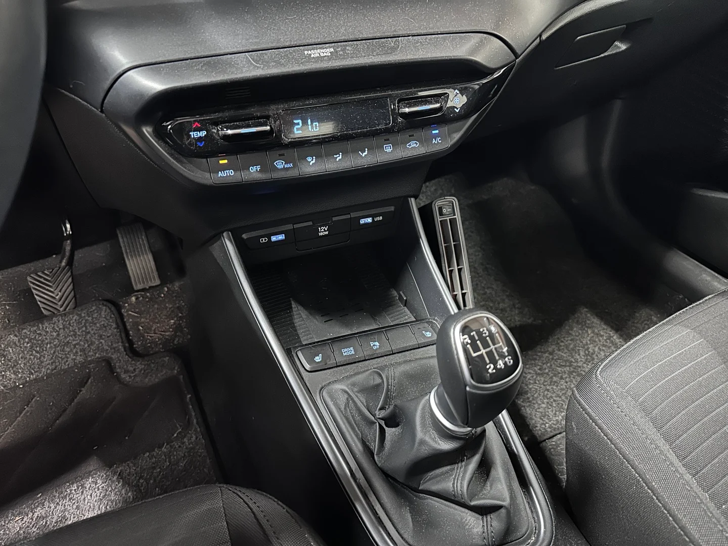 Car Image - 7B6H6D4YVNGlY6DRS0YRv5