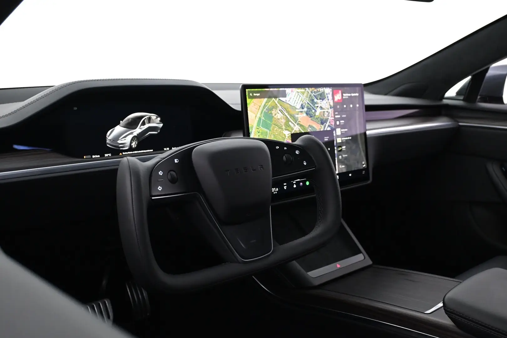 Car Image - 7kbRt0kGRE7isqF990QnTN