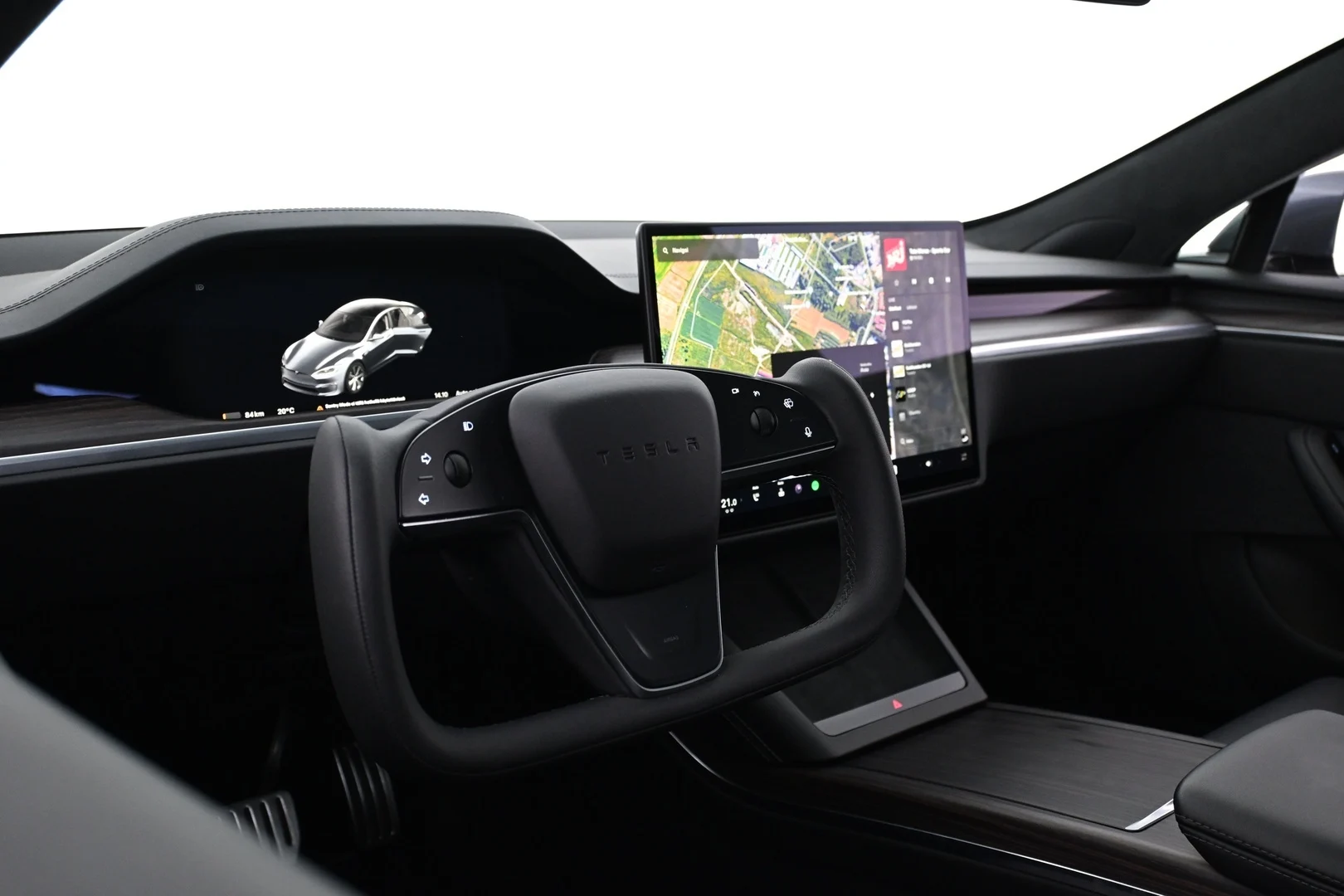 Car Image - 7kbRt0kGRE7isqF990QnTN