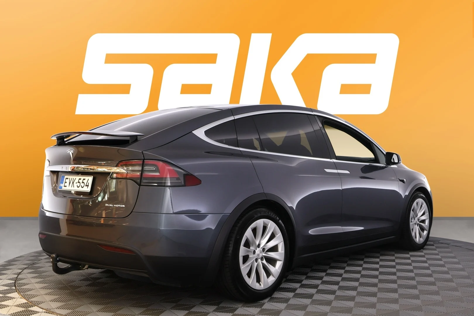 Car Image - 1dnfXZEKIKg6ij0iB9IEuH