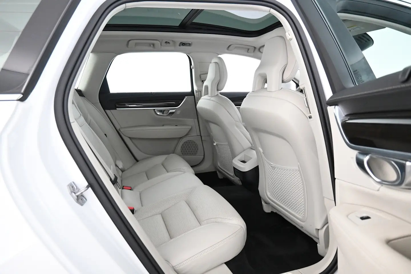 Car Image - 7q259ihz14H1UPdQYlR67M