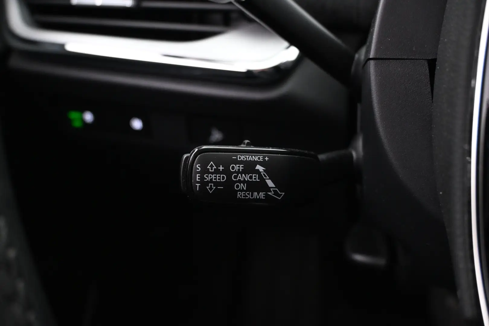 Car Image - 5l7FdlWryoDF9RRcmTrVnU