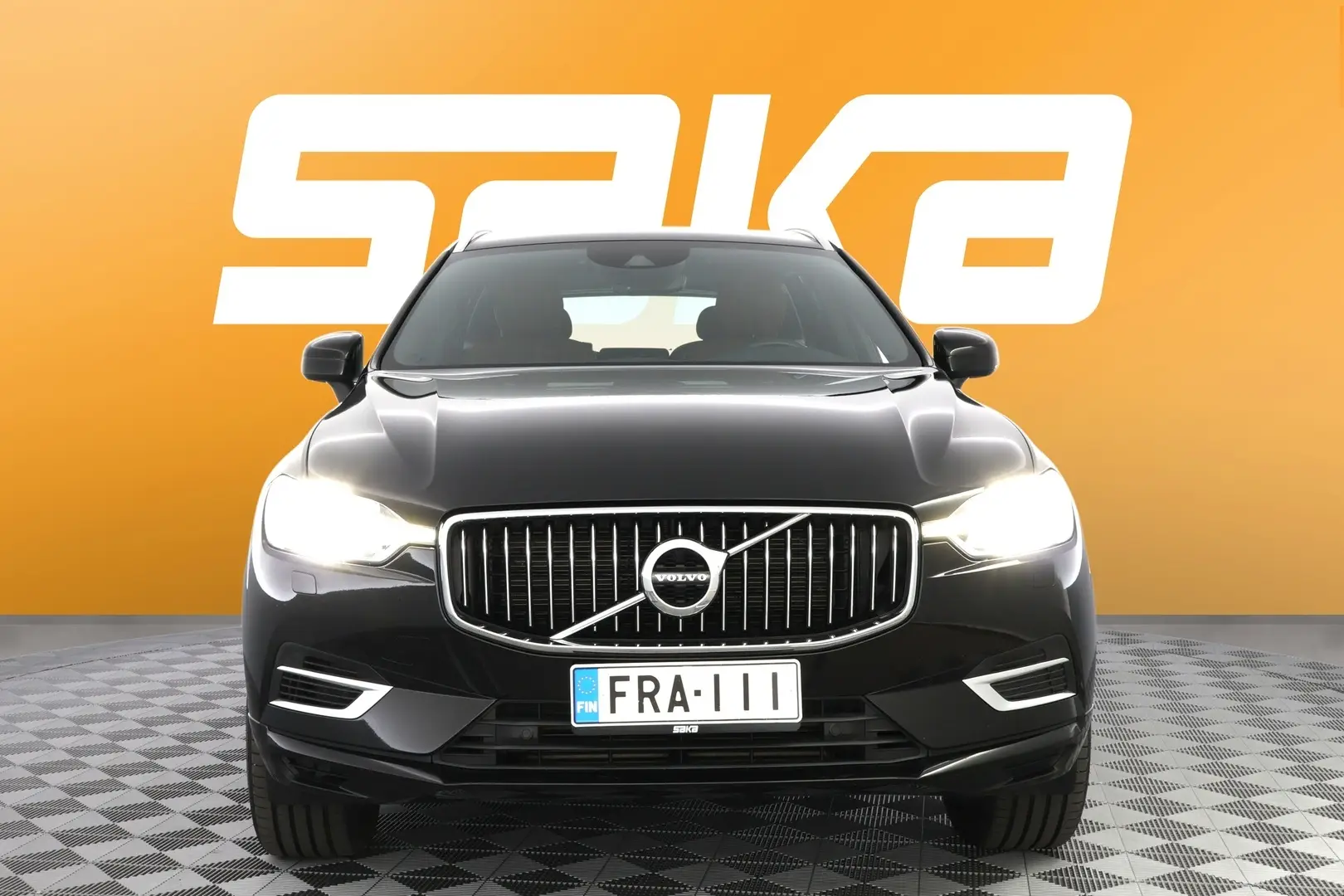 Car Image - 1MlQn8DsFCXD1x4hMzlZZk