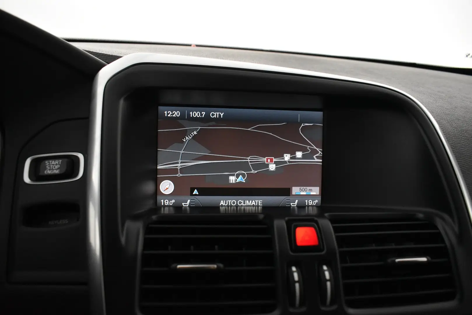 Car Image - 3KFhNwcQ9GvOegbzRHSJkH