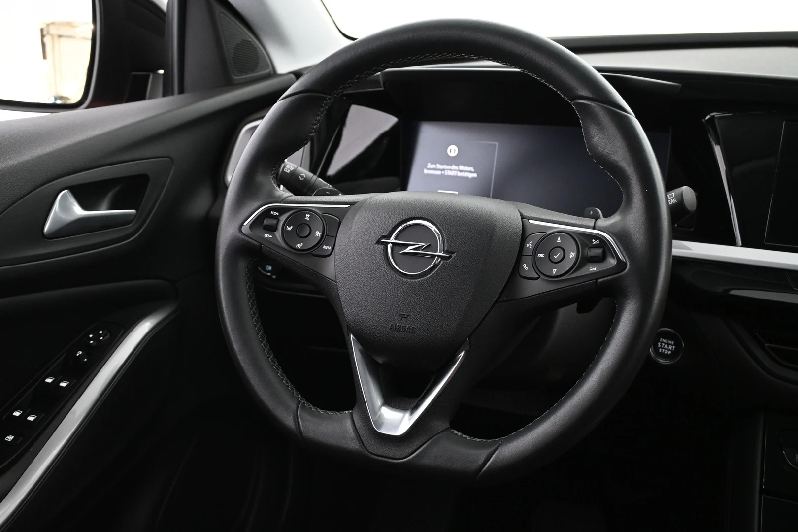 Car Image - 5gUNmaD8RjTUQeDadBL8XI