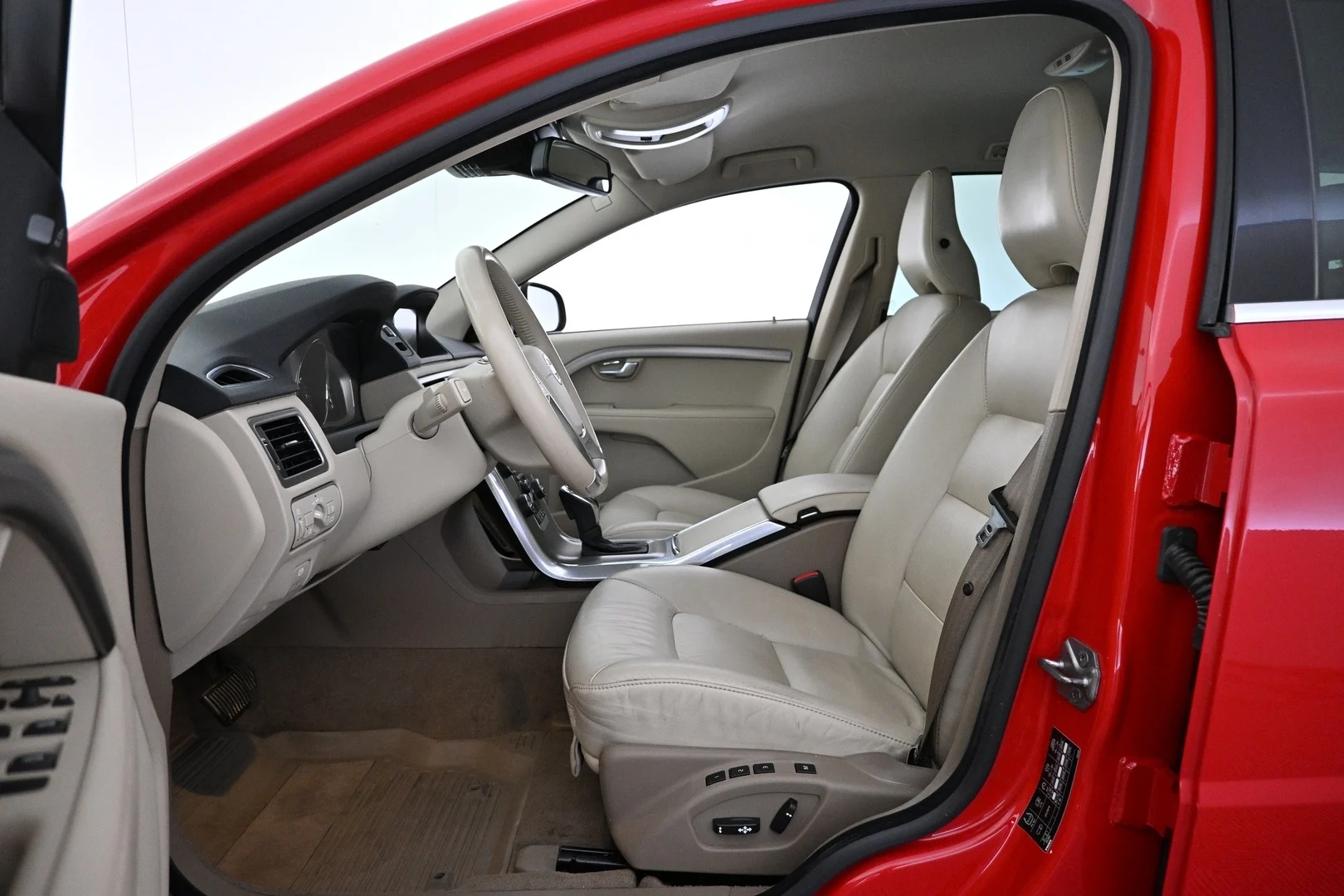 Car Image - 17kFJakzZMDg370pjiC2z4