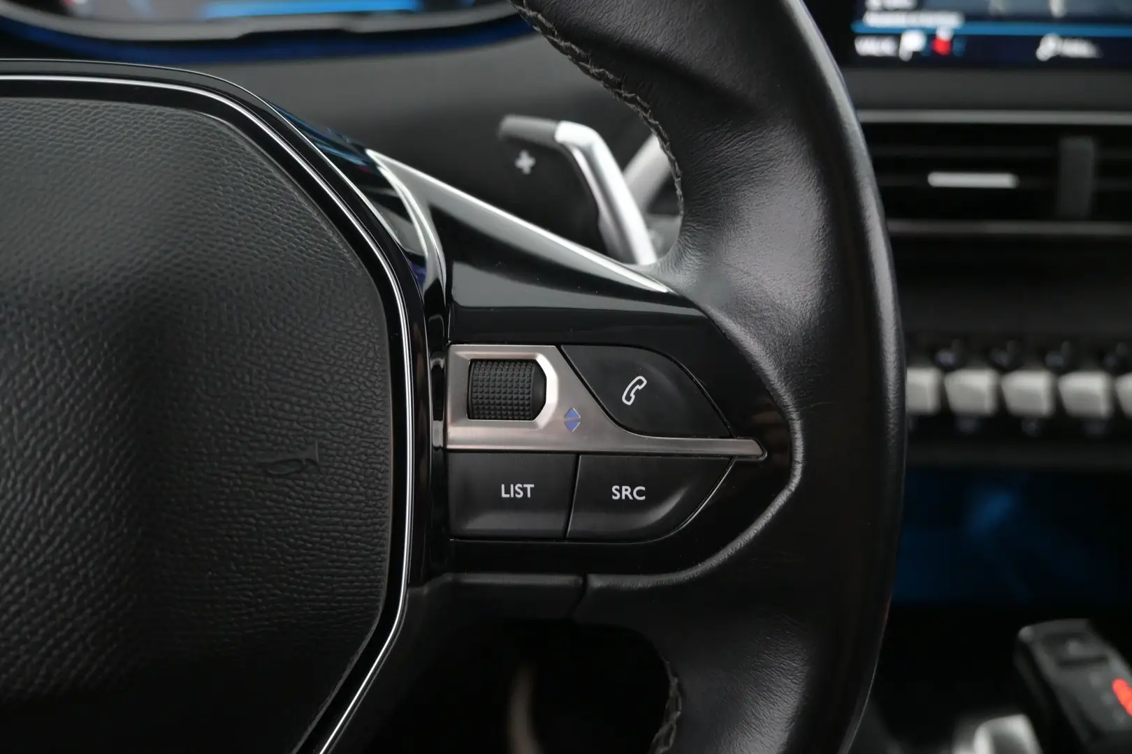 Car Image - 3HuIPffX6hK21drbtAWuVL