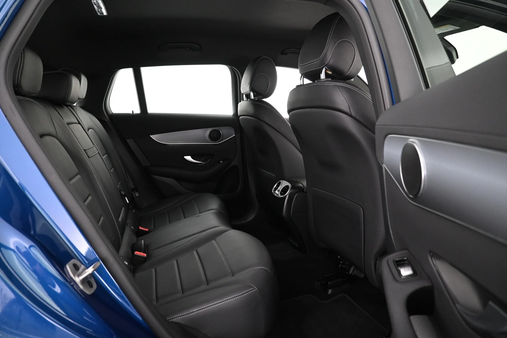 Car Image - 60Sxowl1t7LoqFEQKK2t5a
