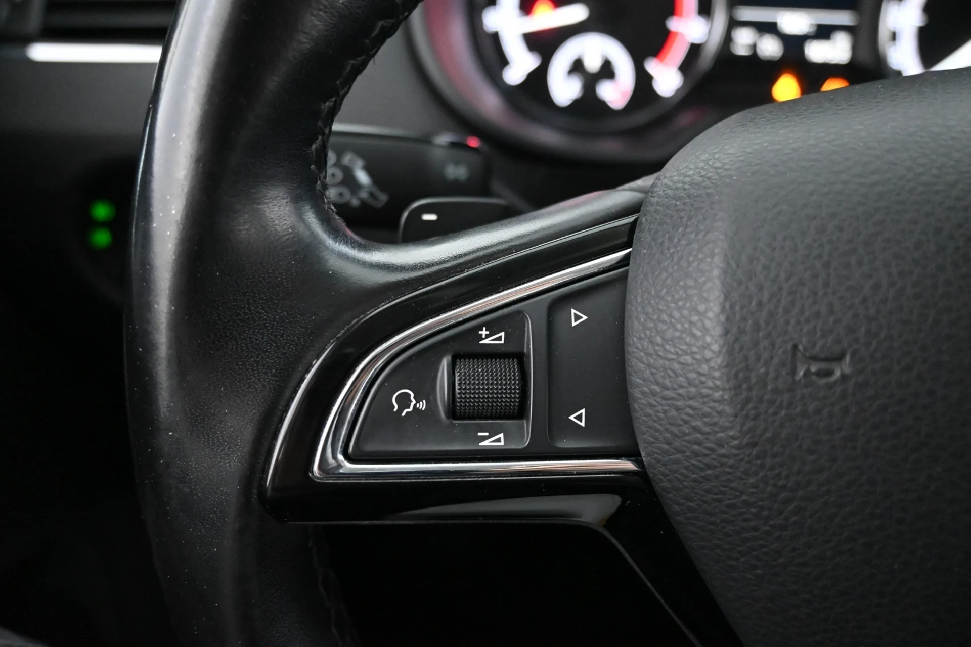 Car Image - 1jaP6xBsMjWsJrsdlBps6S