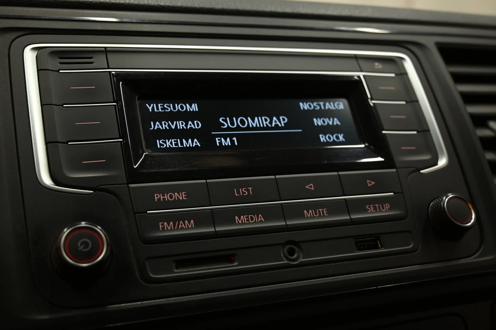 Car Image - 5eIsLSC4l4hdGIUtkmS1dL