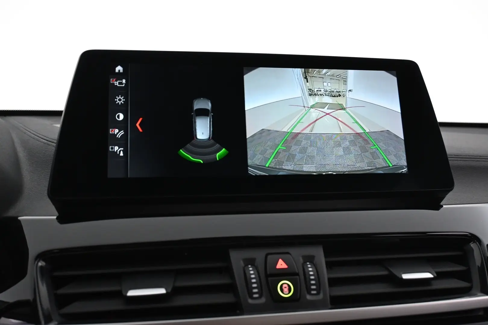 Car Image - 4k1OYvvpMnaJQWAcWGFxA4