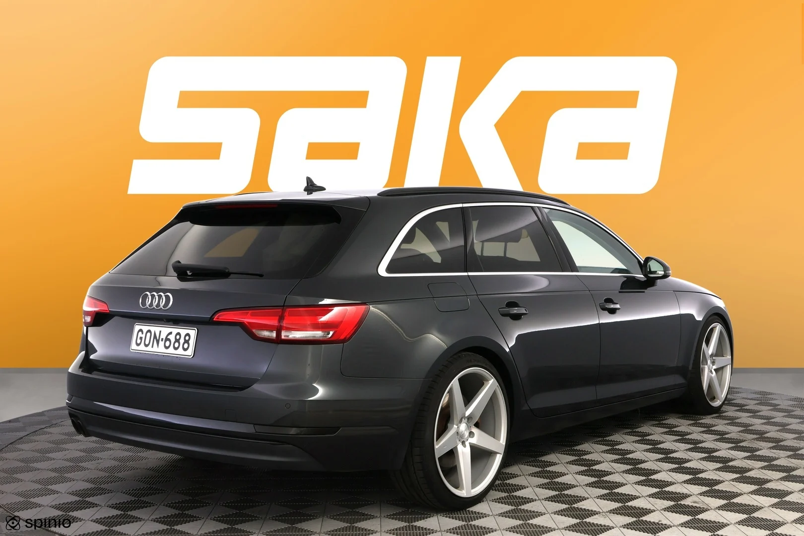Car Image - 1YOdjLYm40KUFnFl4Q8UJx