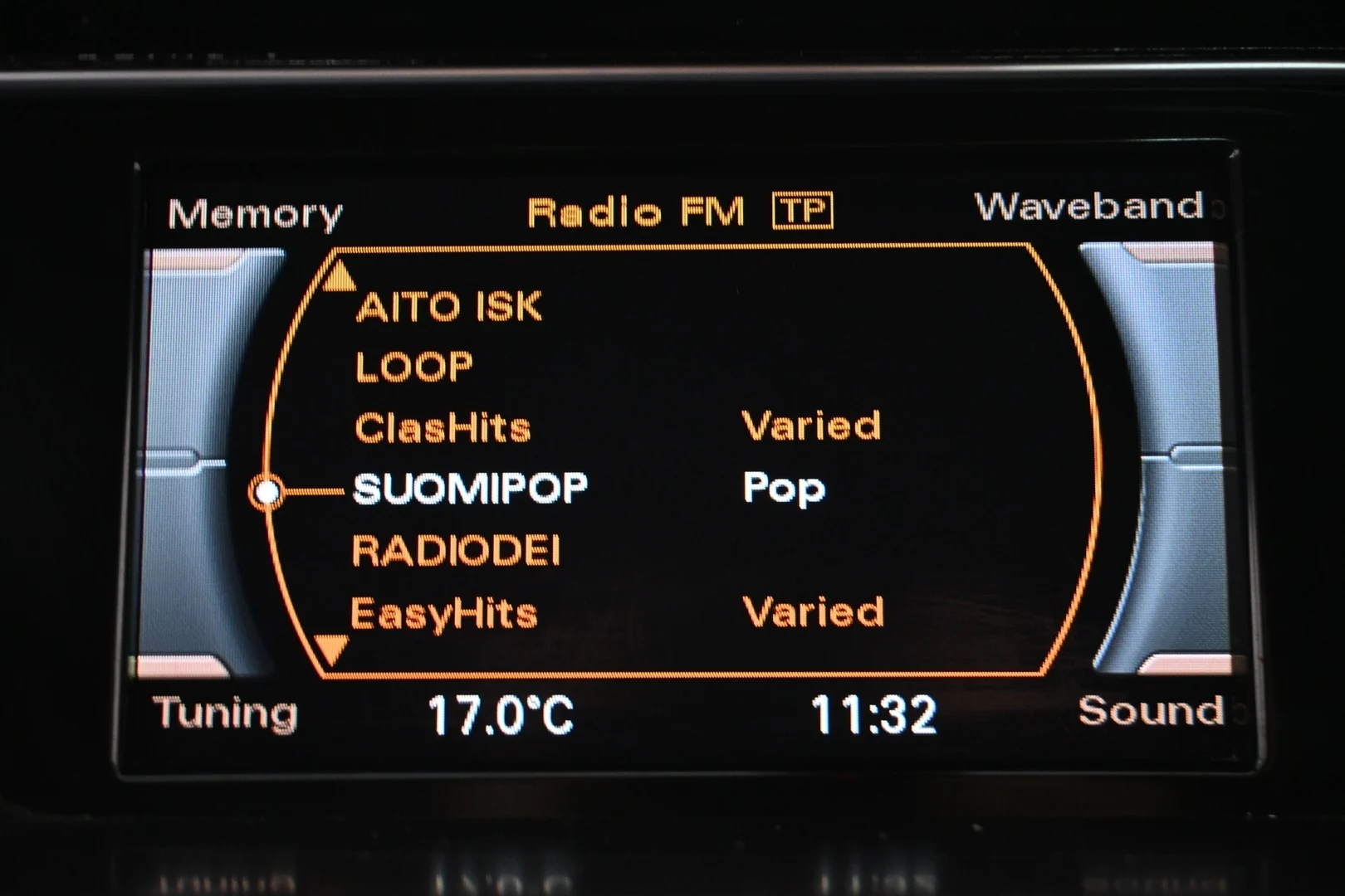 Car Image - eW6sxIuEE7wu8WdNbwc9z
