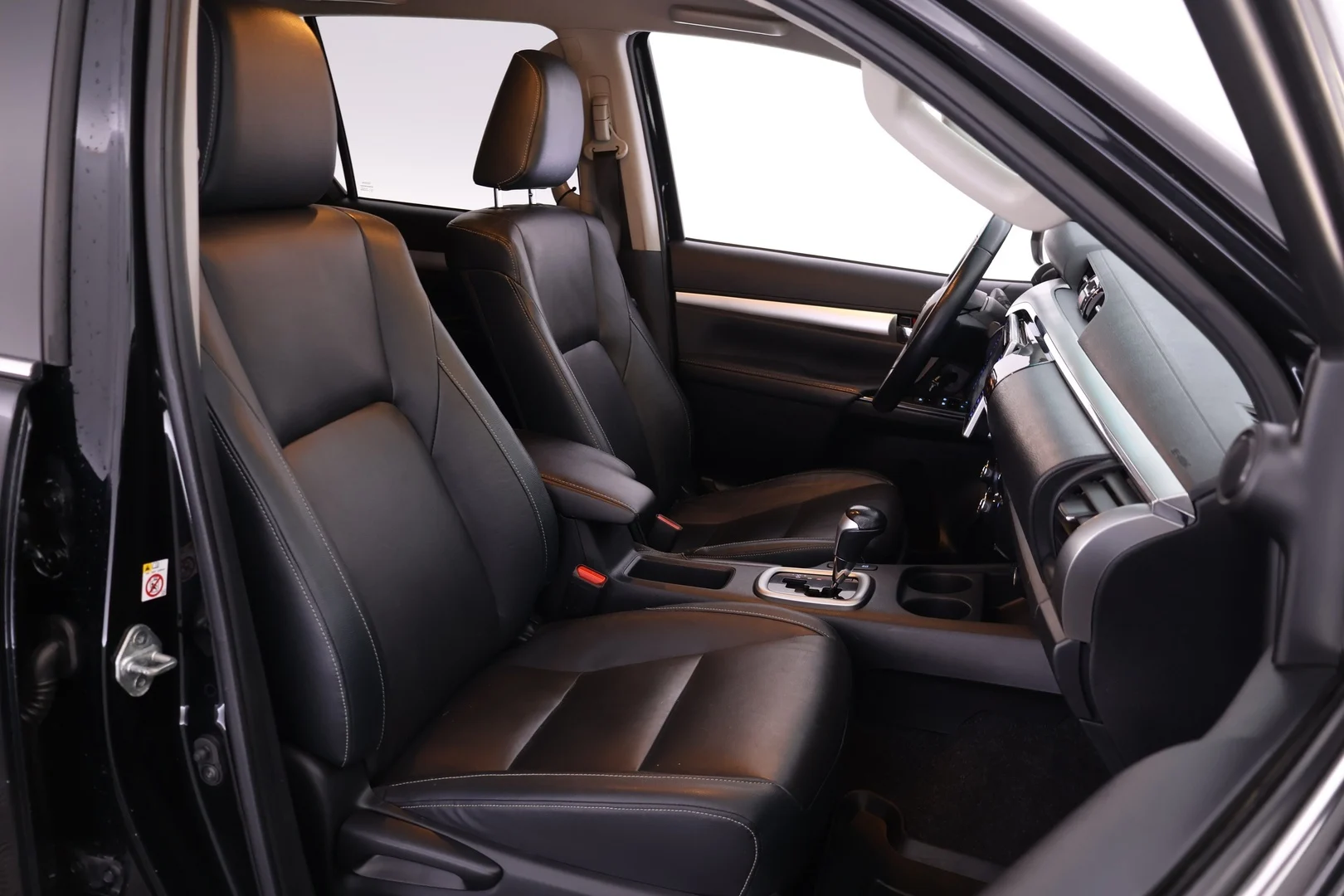 Car Image - 1jKOVx6x0ZrWPNMiflQ4LJ