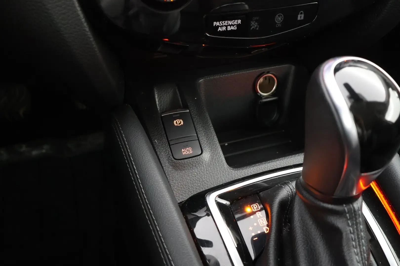 Car Image - 1pKFR9TcvWvGrY695XXTbs