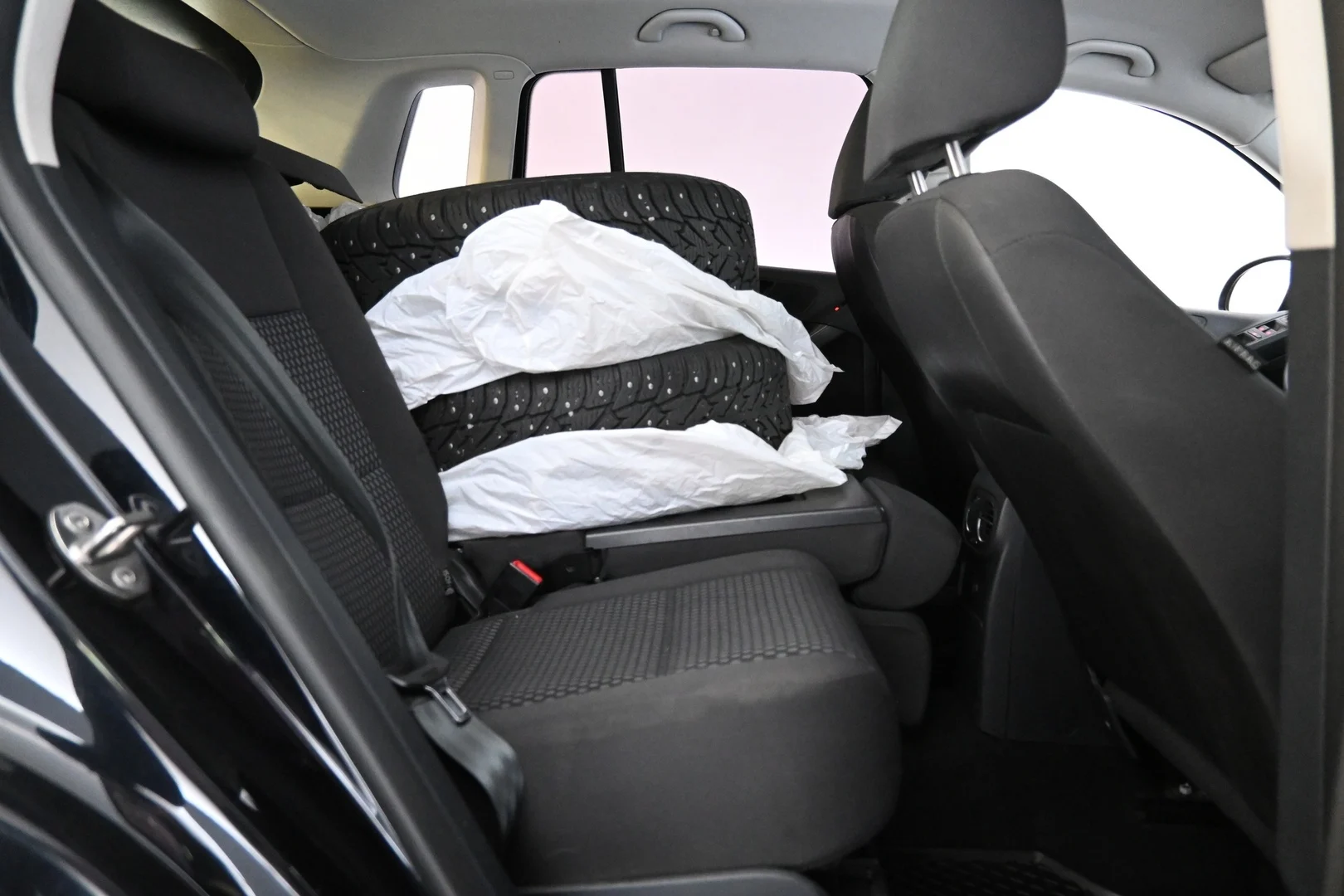 Car Image - 4QQjmN4ltjKFTYhWx8GJa7