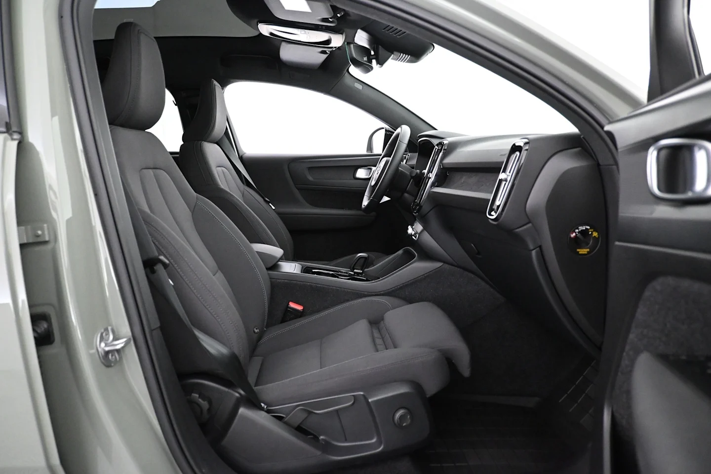 Car Image - 6UzropUFVVQ5g6FARUqAbc