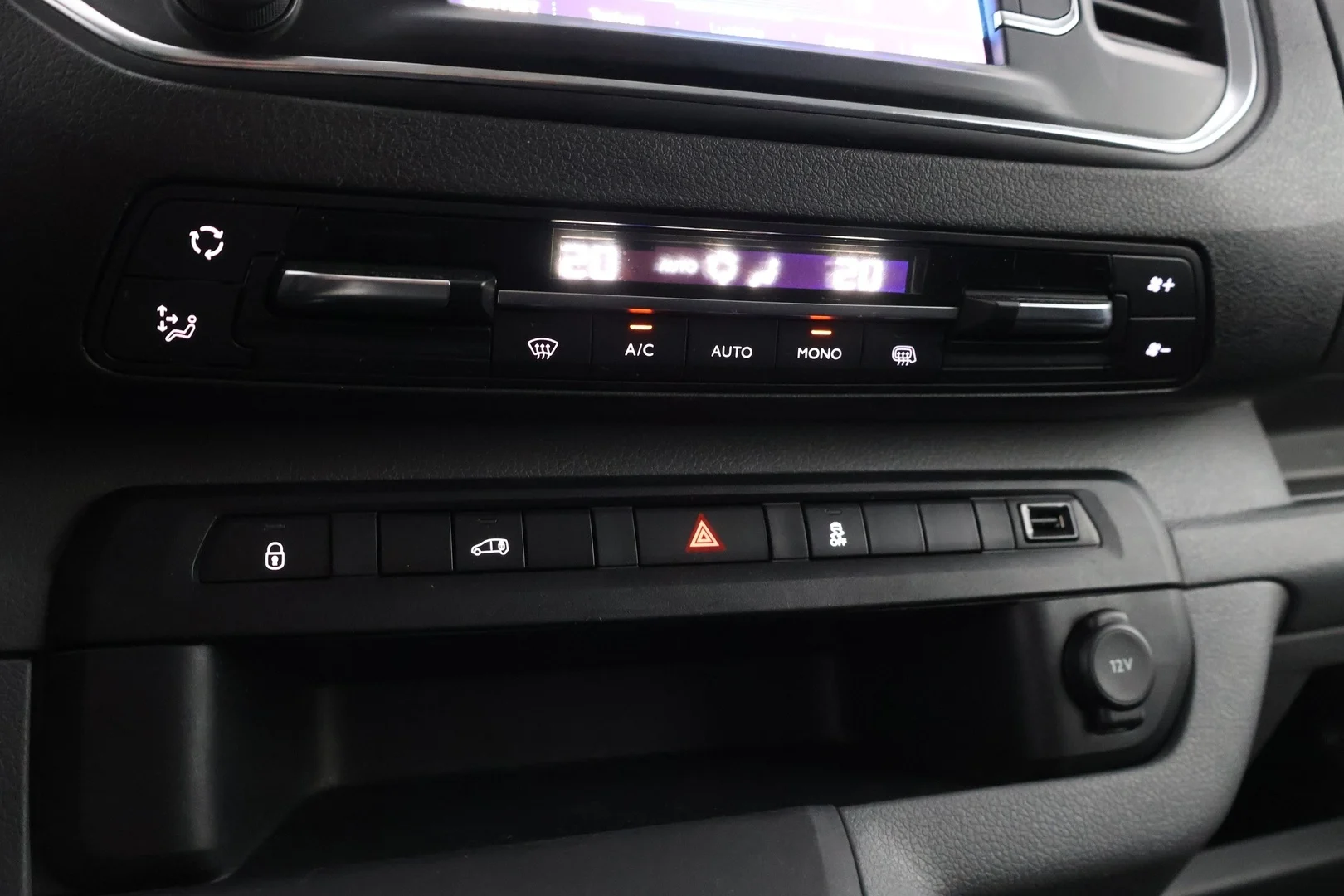 Car Image - 6gx7Bd03c8TBXD7W5N8Zib