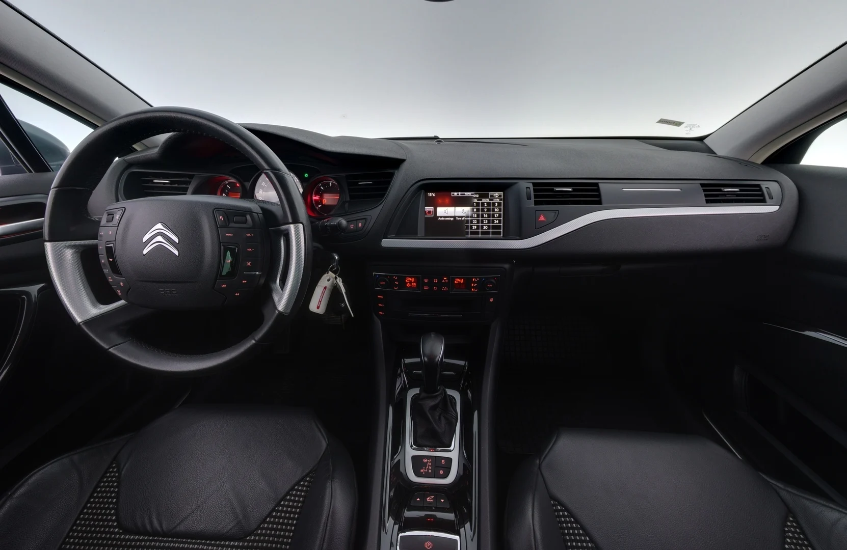 Car Image - 3o88v0xEG25spPdQjQbYpR