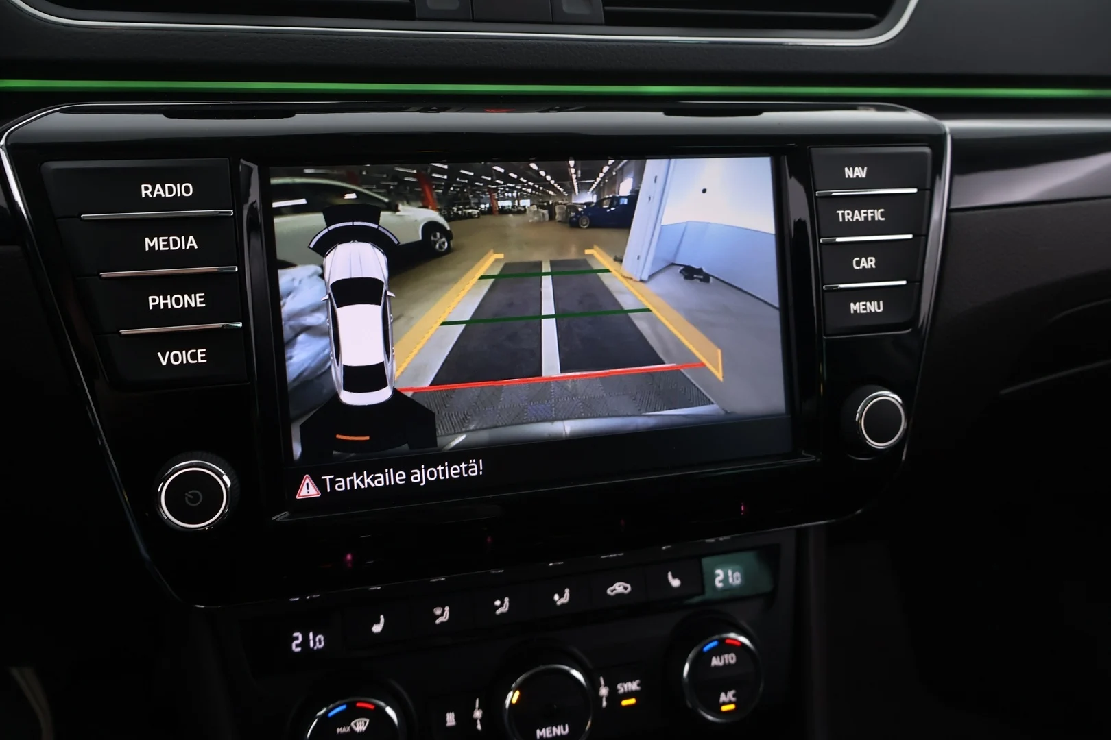 Car Image - 7i1J7vyGF02N9qBxZwgzNO