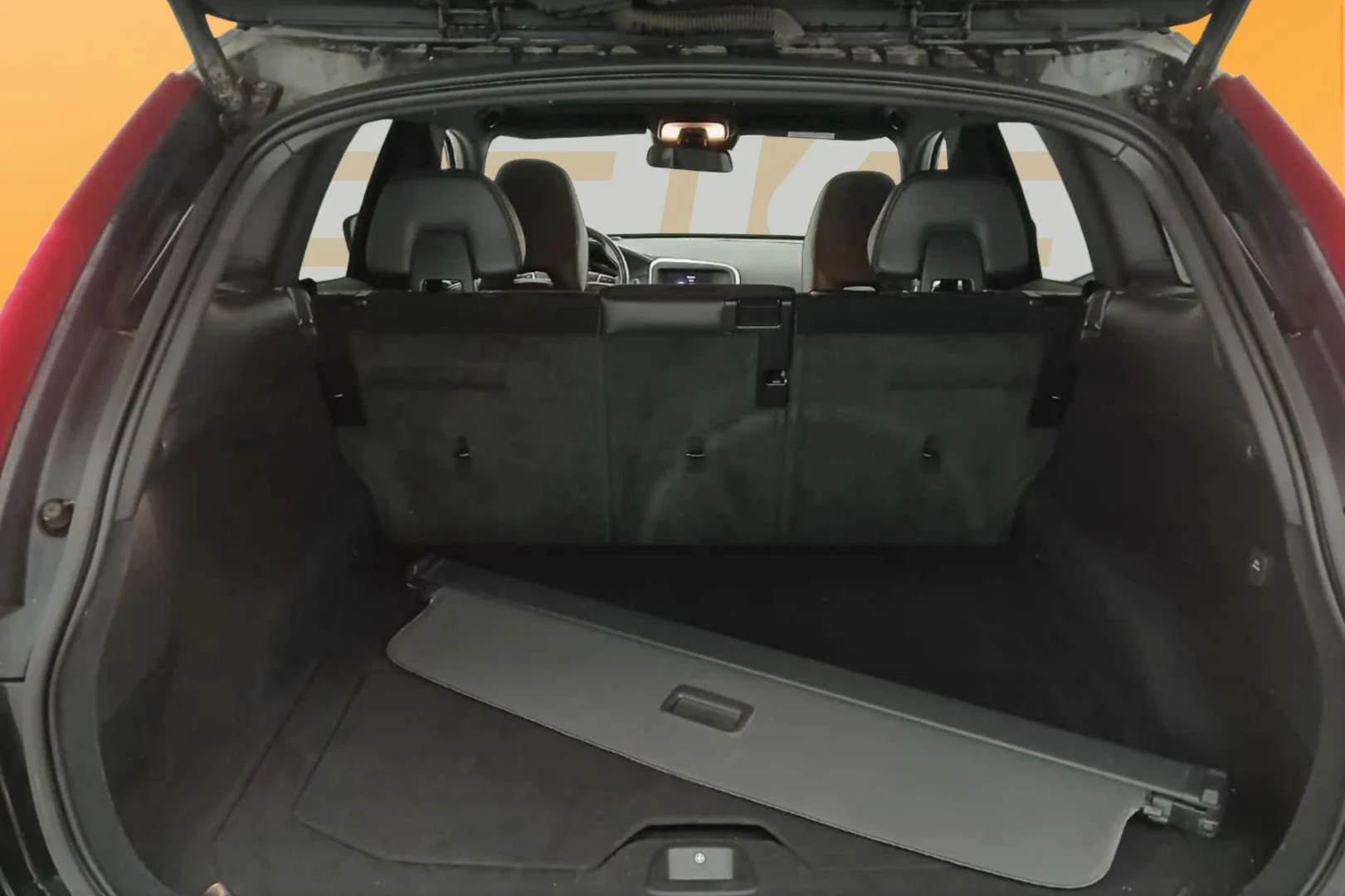 Car Image - 5vHcQdI5D3smYnjx1ERtn2