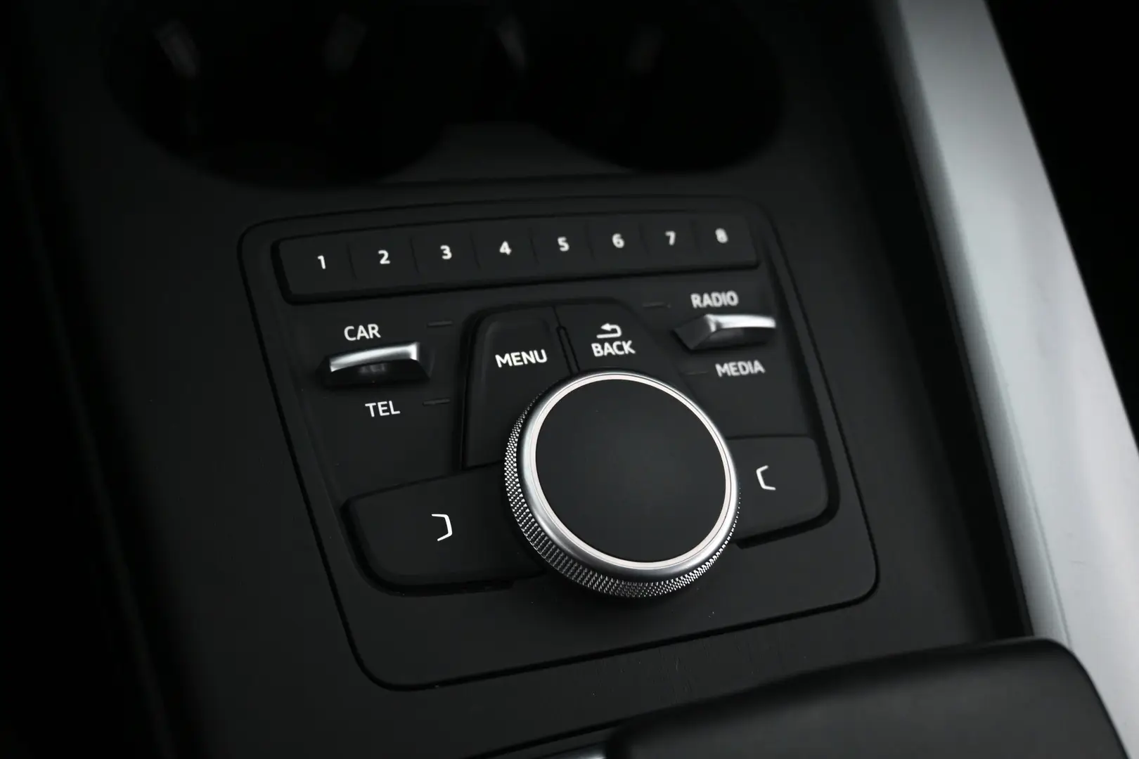Car Image - 6u8tszWH7CVRVhg9nFHfzb