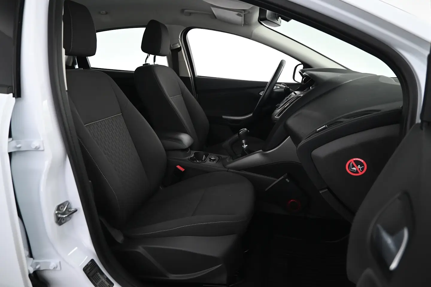 Car Image - 7ztdS8BEADw4iwDW1hOwoj