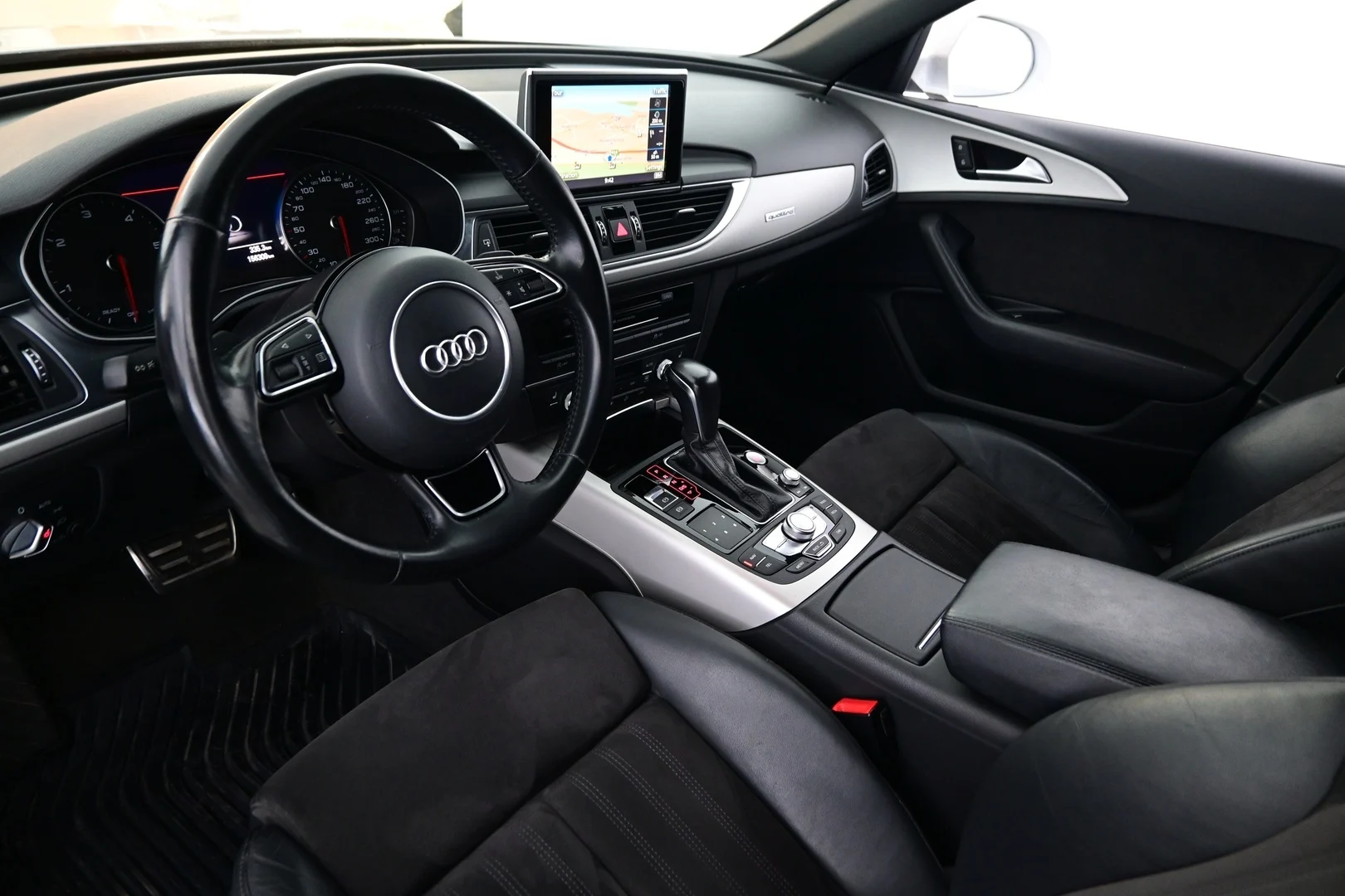 Car Image - 4nS0EK81SJbjOQrxFx4vrH