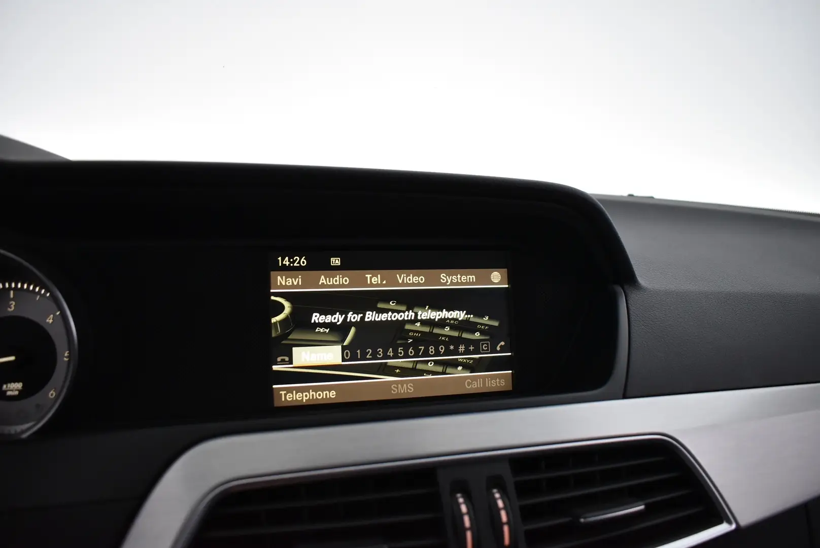 Car Image - 9pnsRtMAwZ7pae1Lvy67s