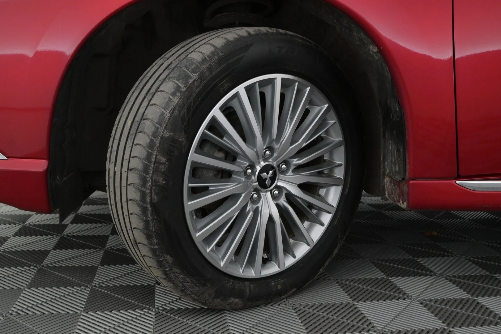 Car Image - 2oZ4Uc8nJ8RctFQBJE36MF