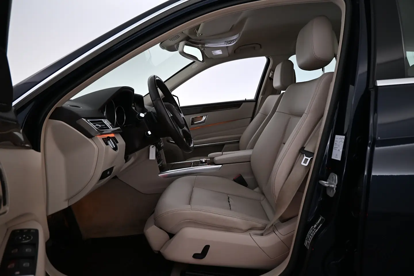 Car Image - 6cfw8EiMiB0PgHtXZiaPQM