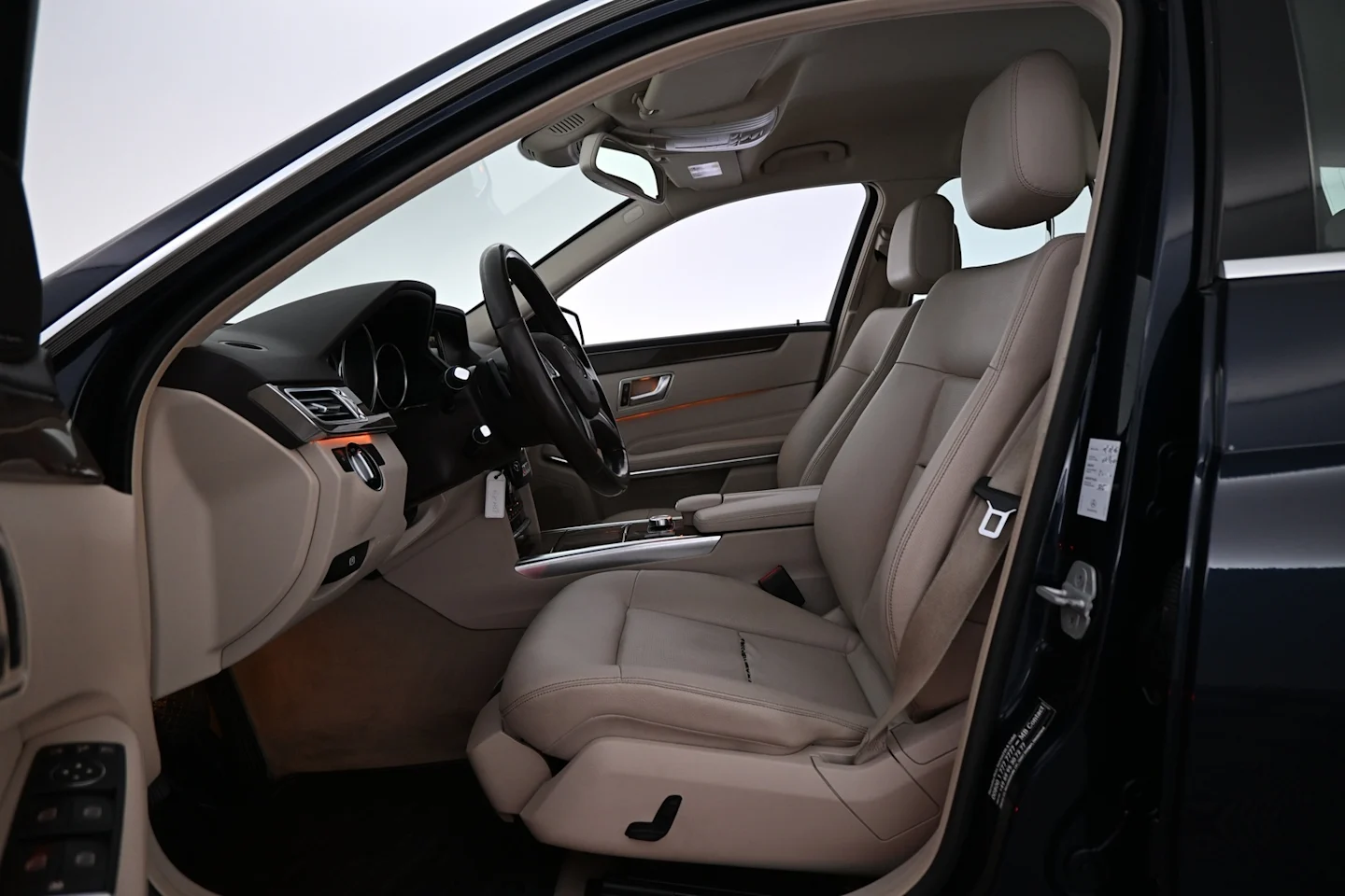 Car Image - 6cfw8EiMiB0PgHtXZiaPQM