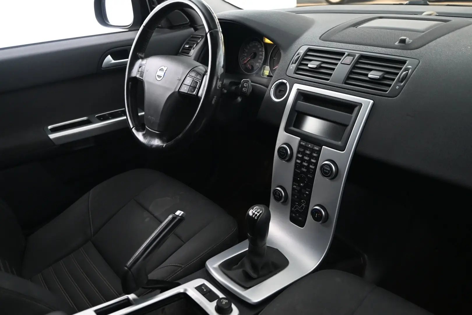 Car Image - 54IHcw51SUf6Id2MbPJ72b