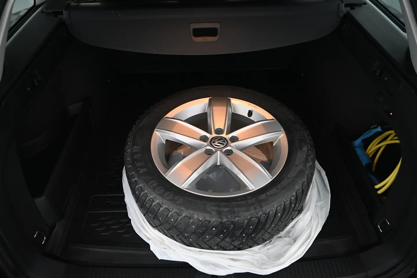 Car Image - 1ZNh13vWHw4ynySeKraMKp